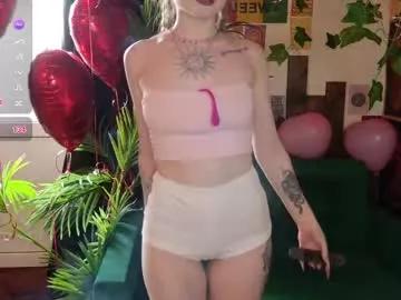 charming_lilly from Chaturbate is Freechat