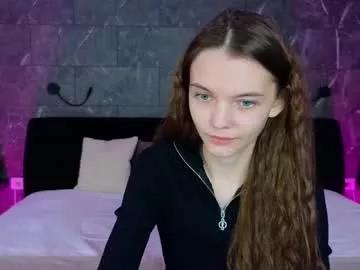 cutiechloee from Chaturbate is Freechat