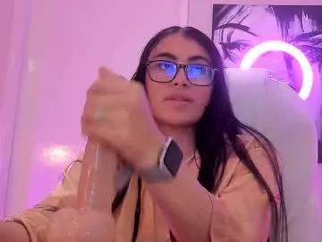 emily_jhonees from Chaturbate is Freechat