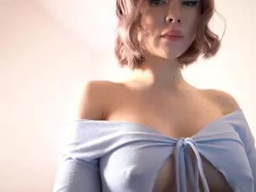 hunytea model from Chaturbate