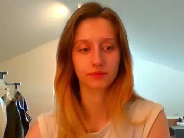 luna_xsensual from Chaturbate is Freechat