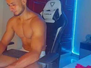 adonys_creed from Flirt4Free is Freechat