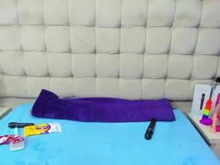 carly_traynor from Flirt4Free is Freechat