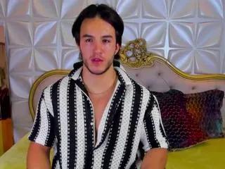 santi_thunder from Flirt4Free is Freechat