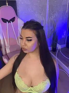 AmberSinn from StripChat is Freechat