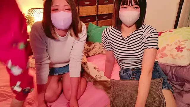 ayu_yu_xo from StripChat is Freechat