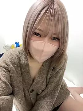 Hikaru-chan from StripChat is Freechat