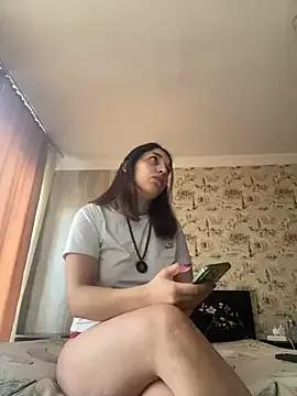 Rosanna_Rennie from StripChat is Freechat