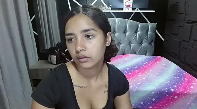 sophia_ladypetite from StripChat is Freechat