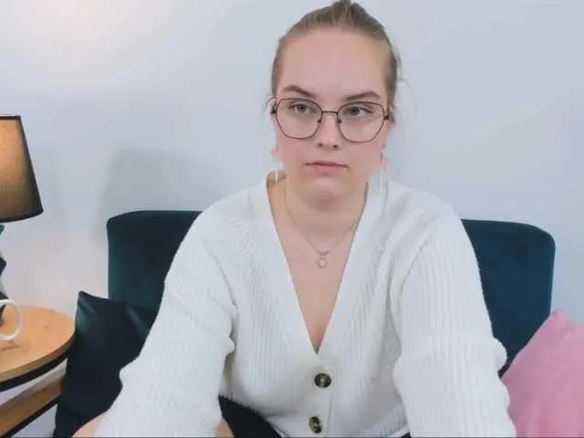 Freechat AlicePretty69 on BongaCams