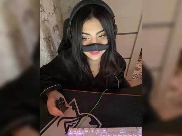 aloeloea on BongaCams