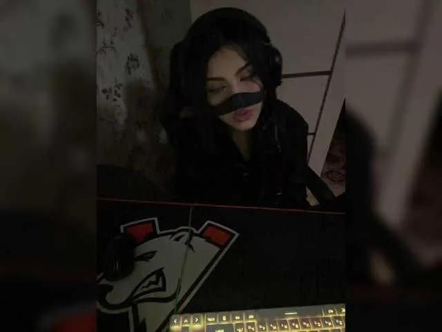 aloeloea on BongaCams