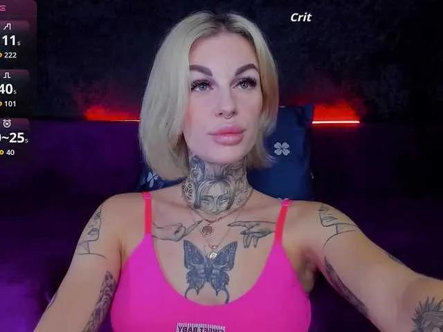 angel8devil on BongaCams