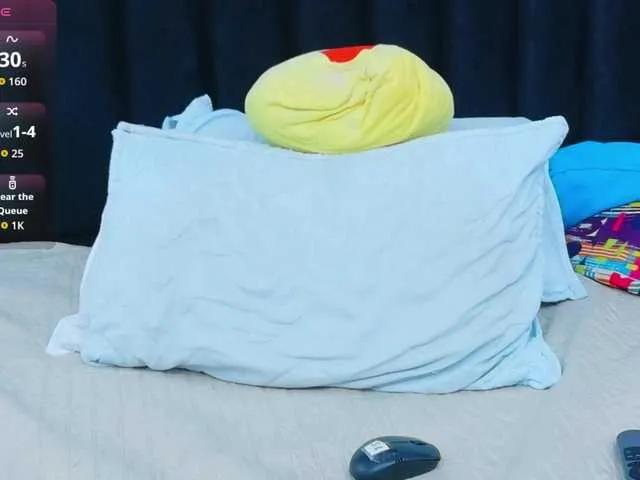 Freechat colombiamommy on BongaCams