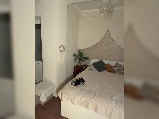 crazyanna9 — I'm horny  by a male mind, the ability to surprise and strong hands that can caress and hug ...