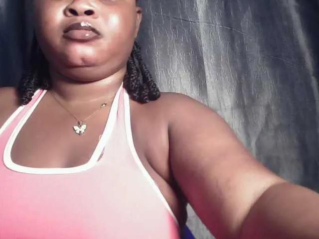 Freechat Creamyposh on BongaCams