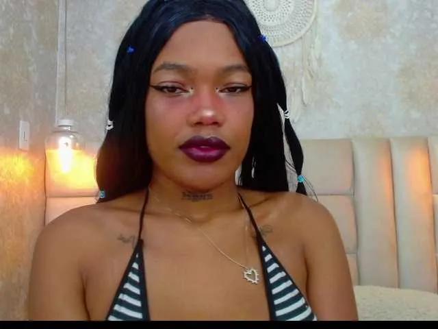 CrystalBrooke3x on BongaCams