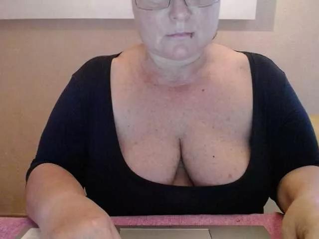 Offline DesideraMe on BongaCams