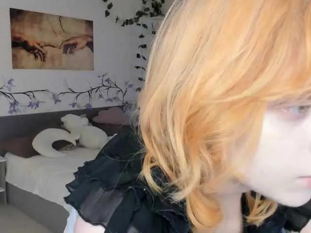 Offline Emily-relish on BongaCams