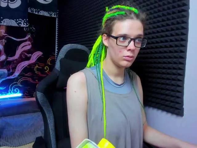 Offline KIKIKrash on BongaCams