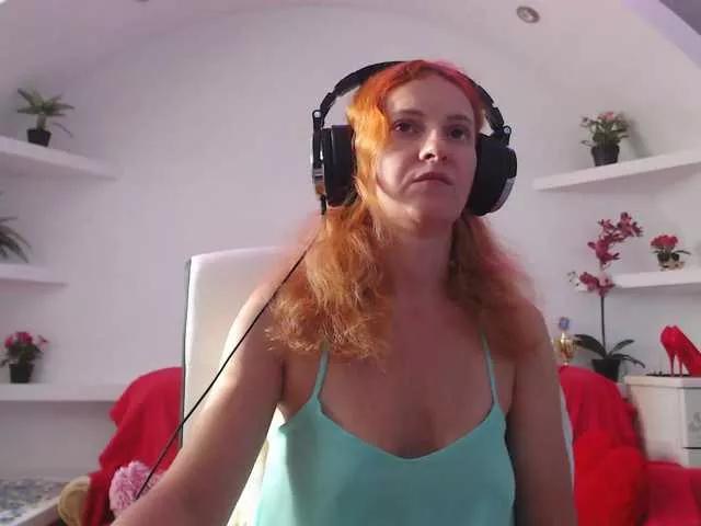 Offline ladybigsmile on BongaCams