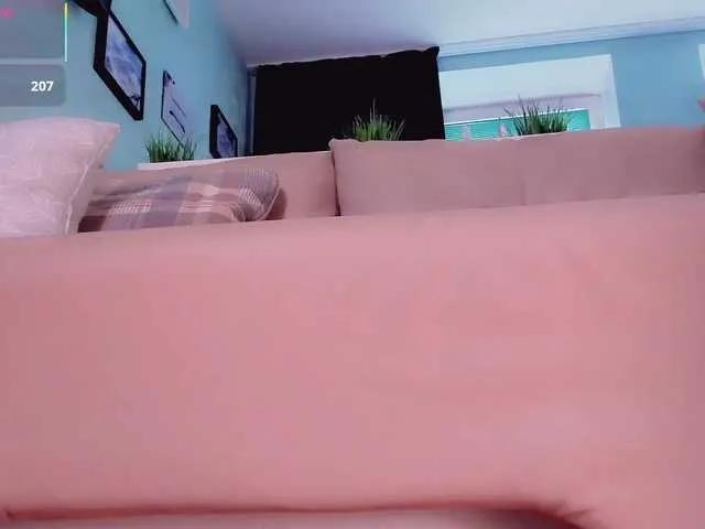 LibbyNora on BongaCams 