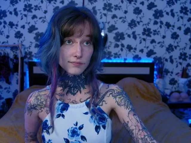 LittleSpaceMouse- on BongaCams 