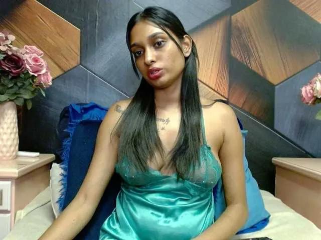 BongaCams LusciousIndian is Freechat LusciousIndian — i like using my toys !