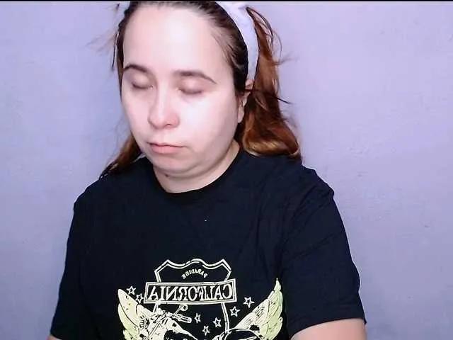 Offline Maxlayla on BongaCams