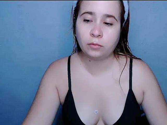Offline Maxlayla on BongaCams