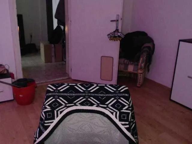 Offline RacyRoby on BongaCams