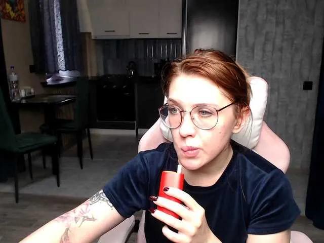 Freechat Regimasmile on BongaCams