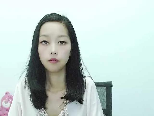 Offline Selinababy99 on BongaCams