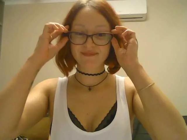 Sweet00Fox on BongaCams 