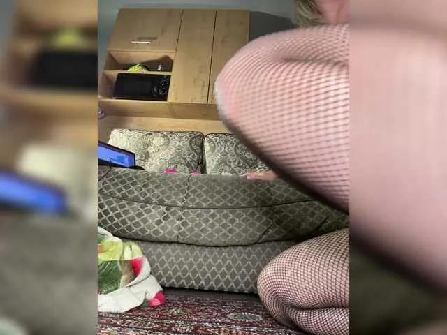 SweetMammy-1 on BongaCams 