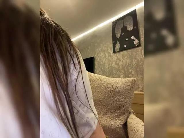 TianaCharmi — Freechat on BongaCams