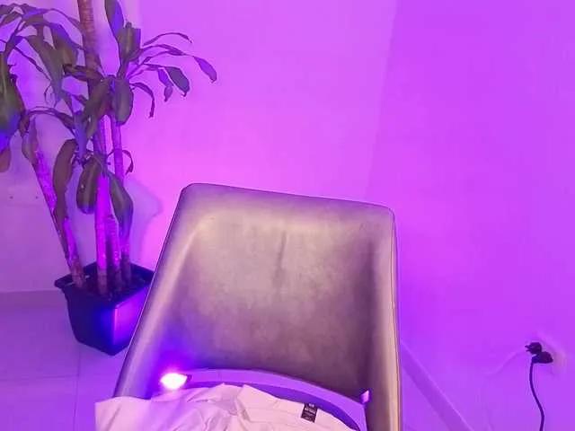 Freechat venusjade on BongaCams