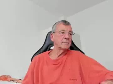 200gentleman on Chaturbate 