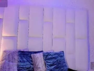 Freechat angeles_bust on Chaturbate