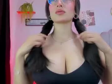 Freechat ariadnaz on Chaturbate