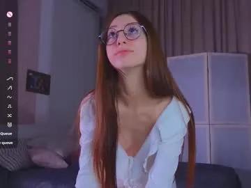 avrillemell on Chaturbate