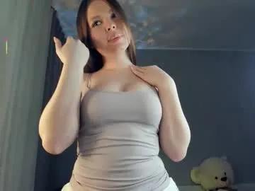 Freechat bellidream on Chaturbate