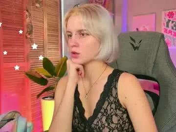 bethanycloud — GOAL: Change outfit [82 tokens remaining] Welcome to my peaceful room #nonude #shy #piercing #feet #footfetish