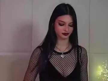 beverlyyork — Hi guys, I'm back! Let's discuss what new things happened to you while we haven't seen each other? Sensual dance ;) #nonude #dance #young #feet #c2c [200 tokens remaining]