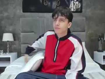 Freechat bruce_hans on Chaturbate