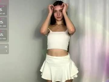 cloudbae — Hello my name is Kelly! Glad to see you! #teen #New #Cute # Shy. Goal:lets make my shorts shorter [0 tokens remaining]