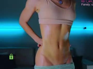 Group crazzy_cherry on Chaturbate