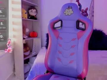 emma_soffia — GOAL: Oil in the body [0 tokens remaining] Welcome to my room! #anal  #atm #squirt #new #braces