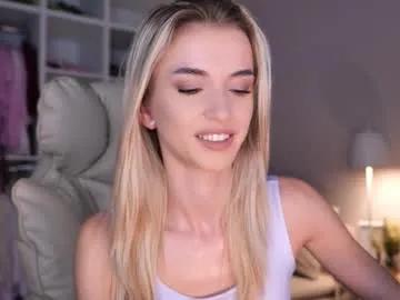 Freechat entya on Chaturbate