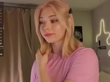 Freechat falinegelling on Chaturbate